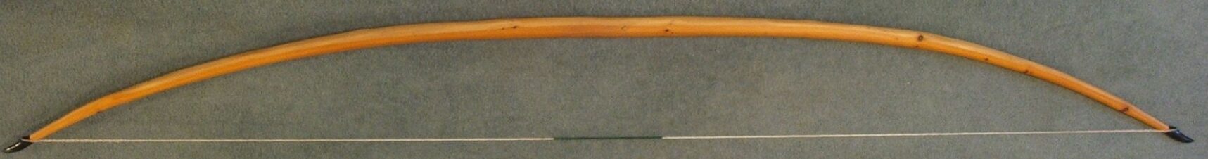 An English longbow